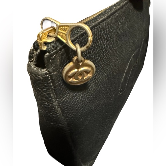 Chanel Caviar Timeless CC Cosmetic Pouch -  Black - Picture 5 of 9